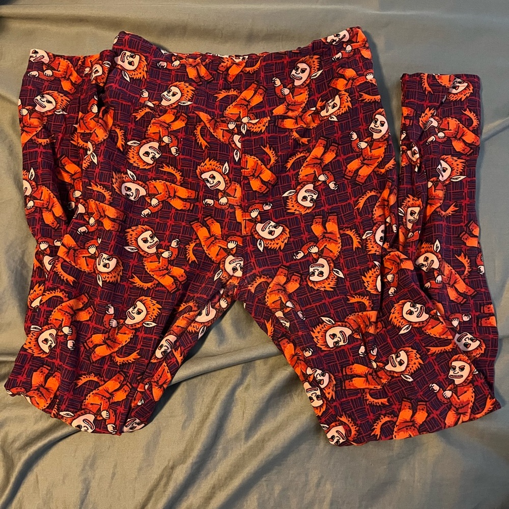 LuLaRoe one size Where the Wild Things Are leggings